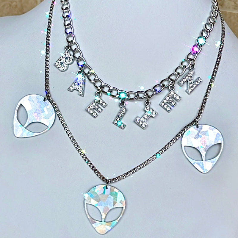 Alien-Head-Necklace_800x.jpg?v=1686531269