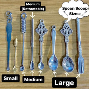 Pendulum Snuff Vial With Spoon