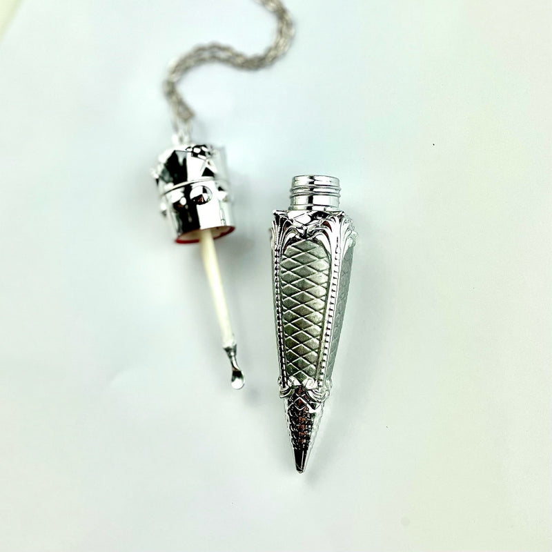 Replying to @🧿 lana necklaces and cruel intentions crosses just dropp... |  TikTok