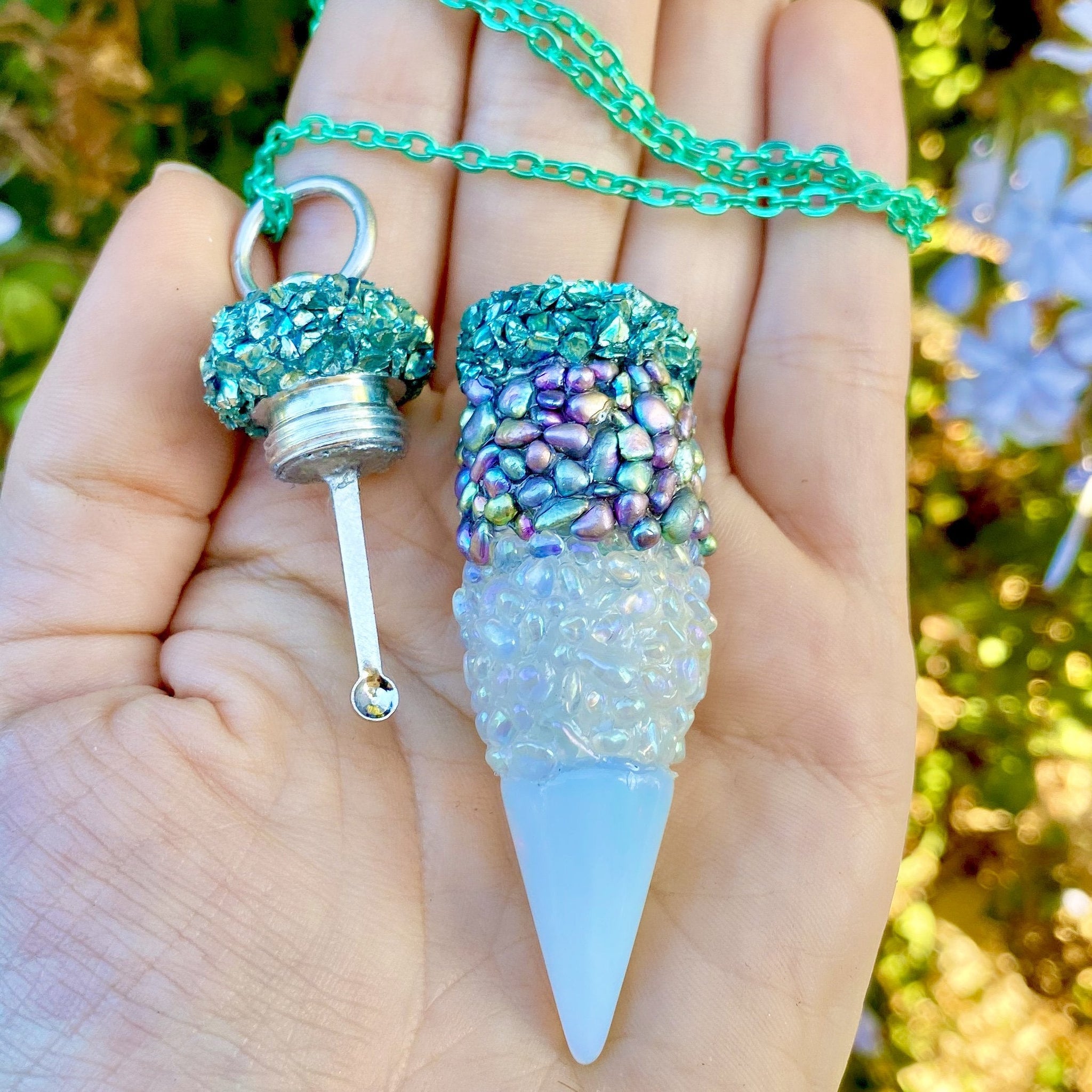 Crystal Stash With Spoon – Rave Fashion