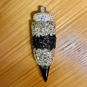 Snuff Vial With Spoon Necklace